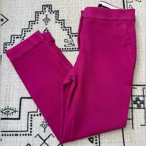 Ann Taylor 00P Fuchsia Cropped Pants